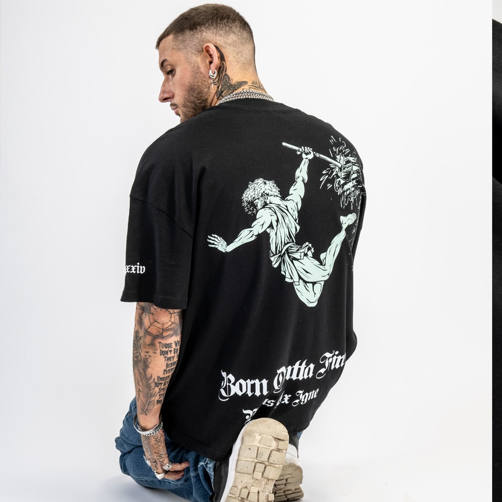 black vulcan aloe back print on oversized t shirt