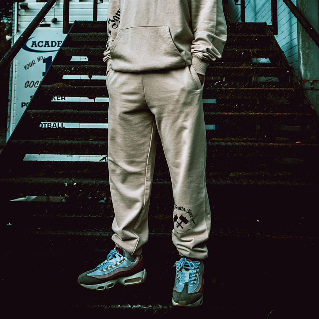 French Terry Born Outta Fire Joggers Sand