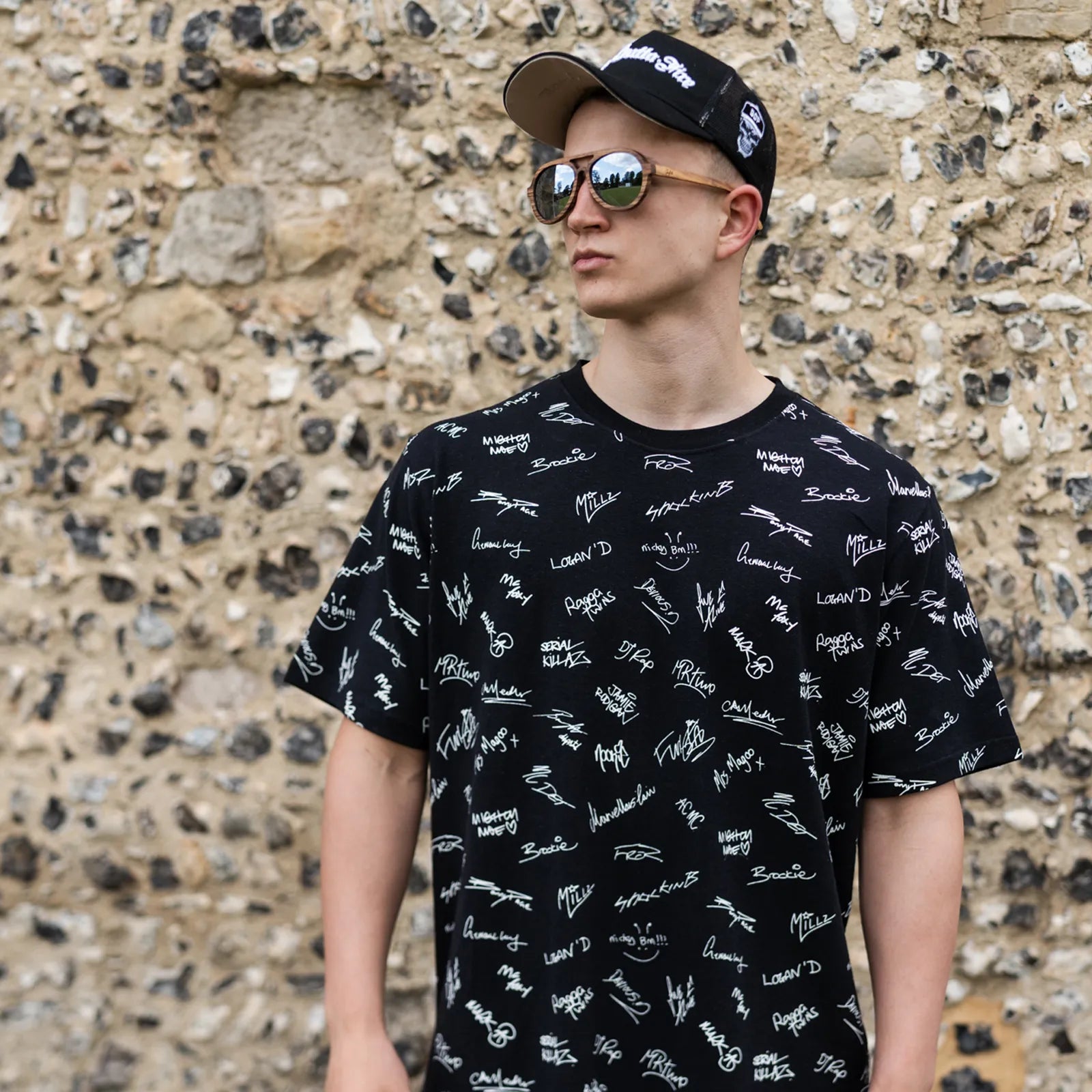 Junglist Network x THTC Legends Signature T-Shirt Black