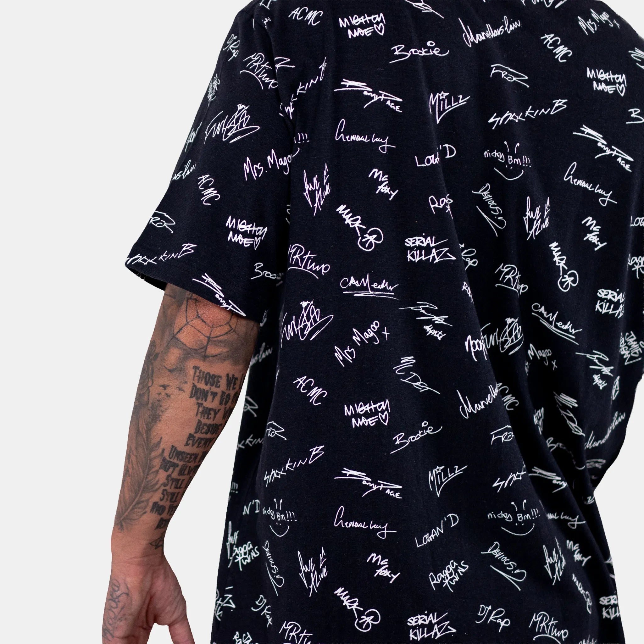 Junglist Network x THTC Legends Signature T-Shirt Black