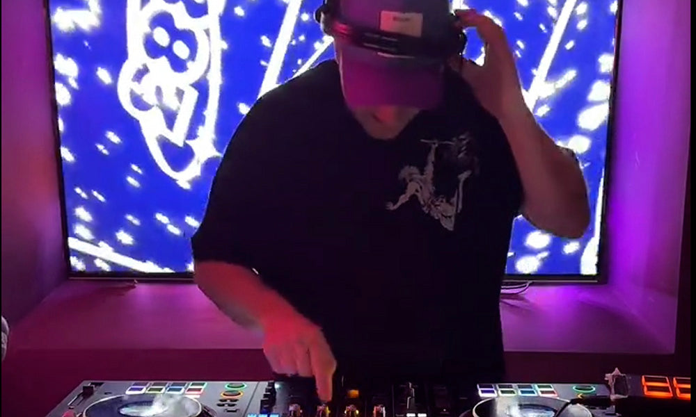 Load video: Yardrock Livestream from Marvellous Cain